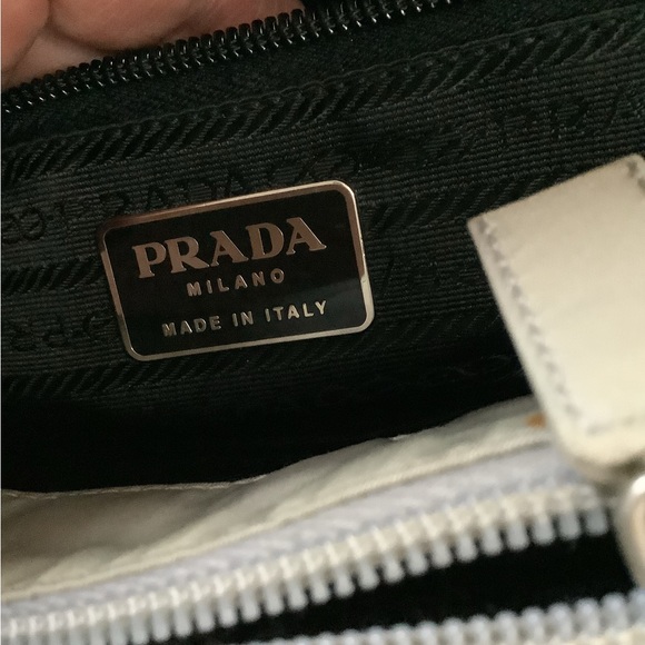 Authentic PRADA nylon tote bag 🌷🌷🌷 - Picture 16 of 16